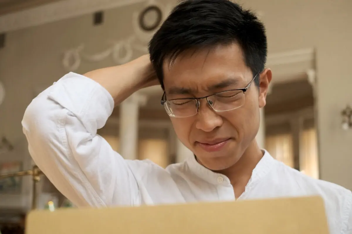 食品衛生法の容器包装規格基準への適合を管理するサプライヤー。化学者でなくても安心できる専門的なサポート体制。