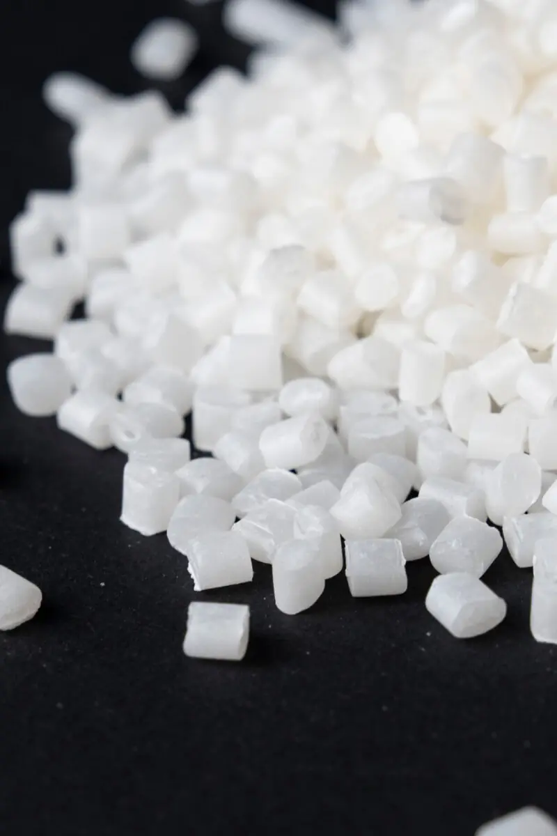  Biodegradable Food Packaging South Plastic（南部化成）のEcorevo生分解性食品パッケージをご紹介します。バイオ変換技術により、土壌中で完全かつ安全に分解され、有害なマイクロプラスチックを一切残しません。